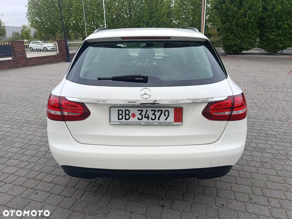 Mercedes-Benz Klasa C 200 BlueTEC 7G-TRONIC Edition 1 - 11