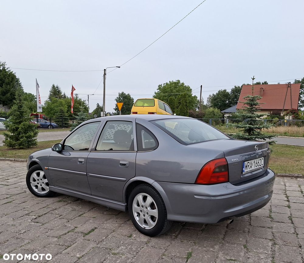 Opel Vectra - 4