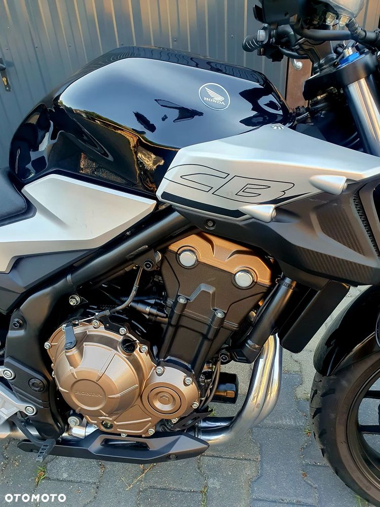 Honda CB - 18
