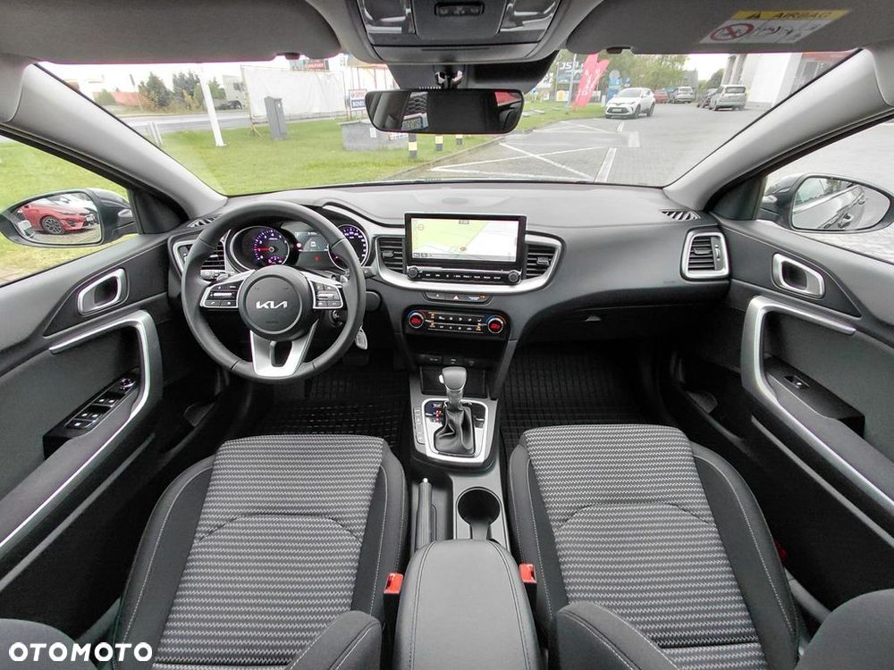 Kia Ceed 1.5 T-GDI M DCT - 12