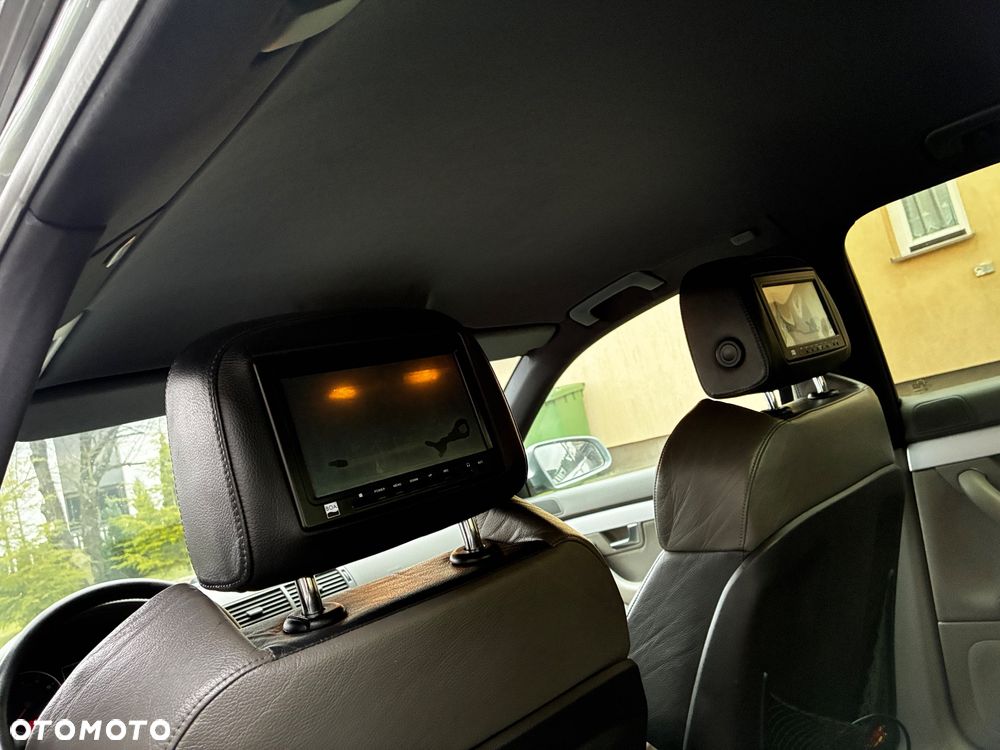 Audi A4 Limousine - 7