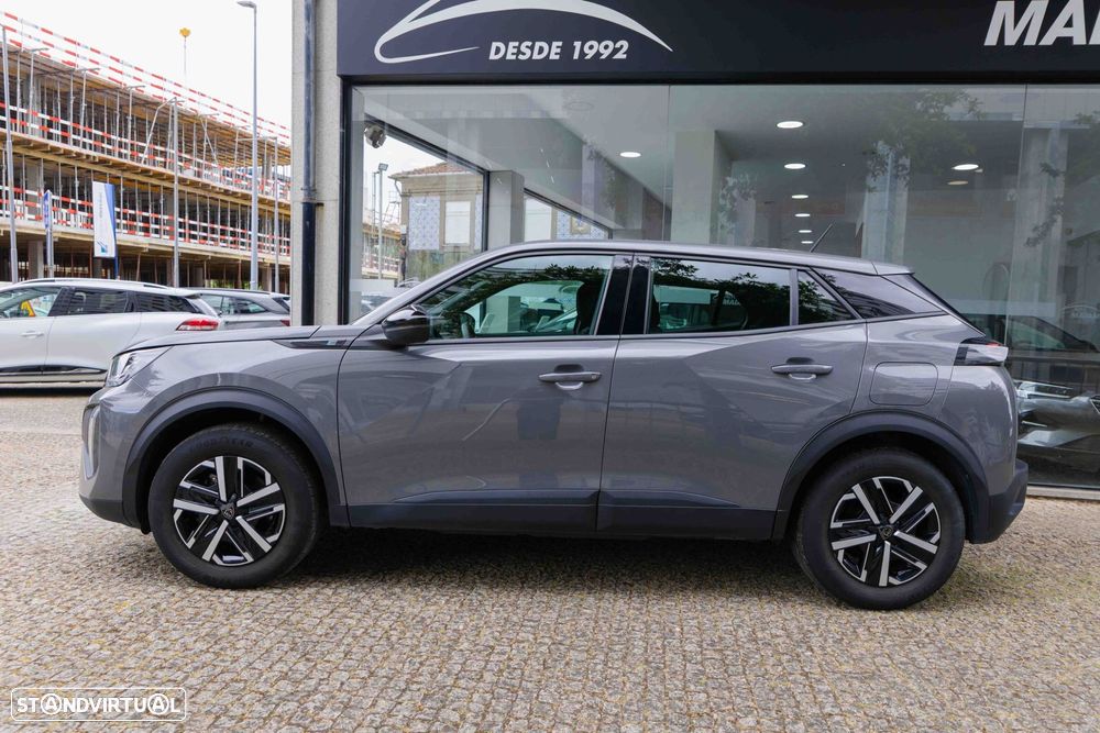 Peugeot e-2008 54 kWh Active - 3