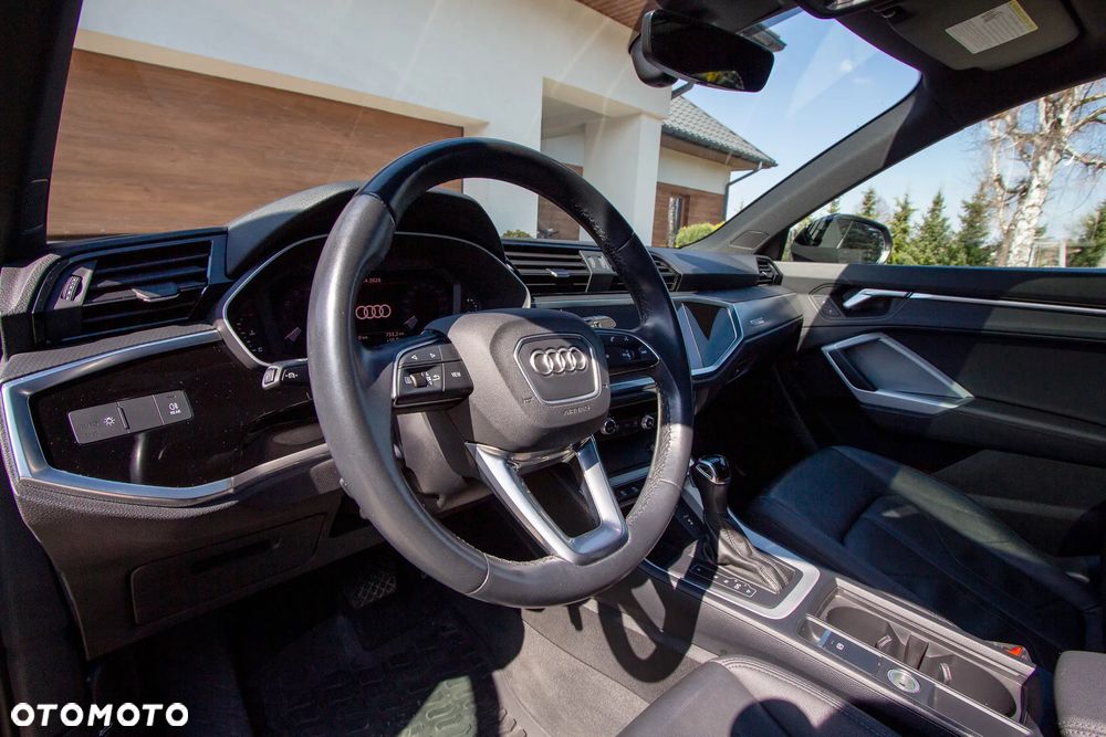 Audi Q3 40 TFSI Quattro S tronic - 9