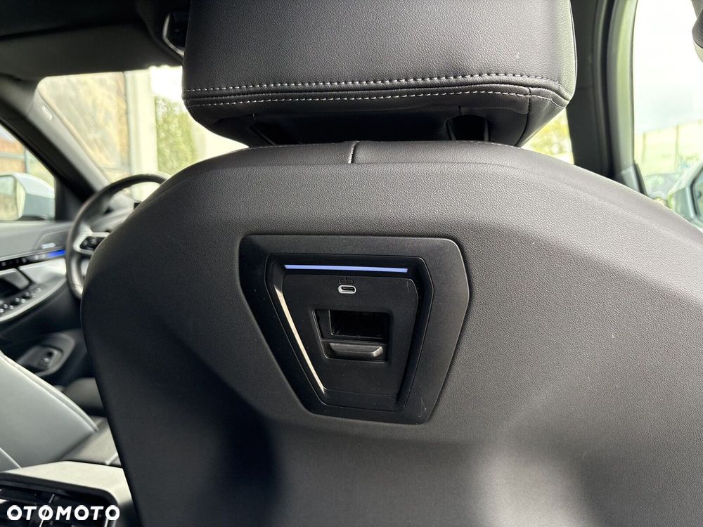 BMW Seria 5 - 22
