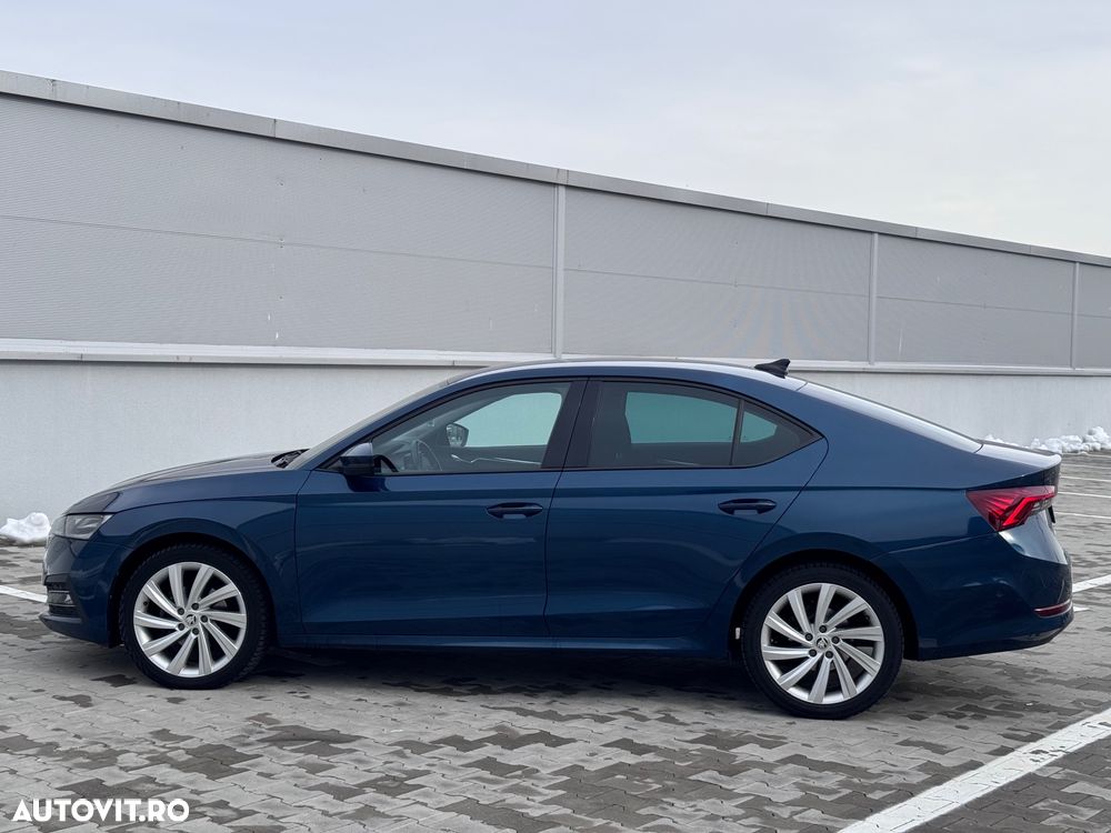 Skoda Octavia 2.0 TDI DSG Style - 12