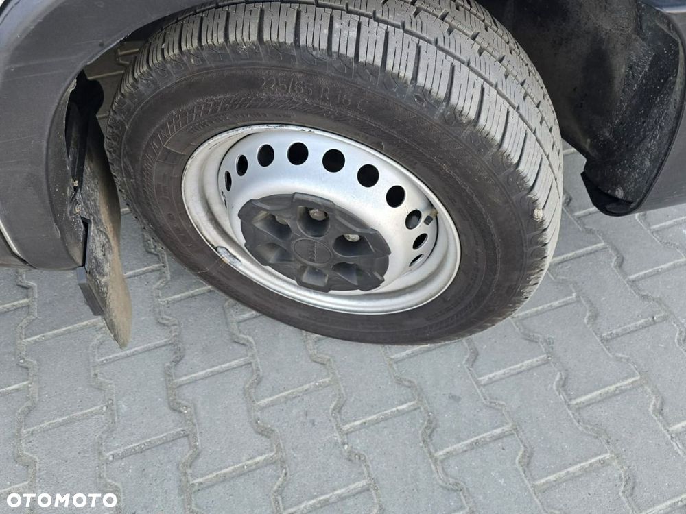 Iveco Daily 35C16 V - 28