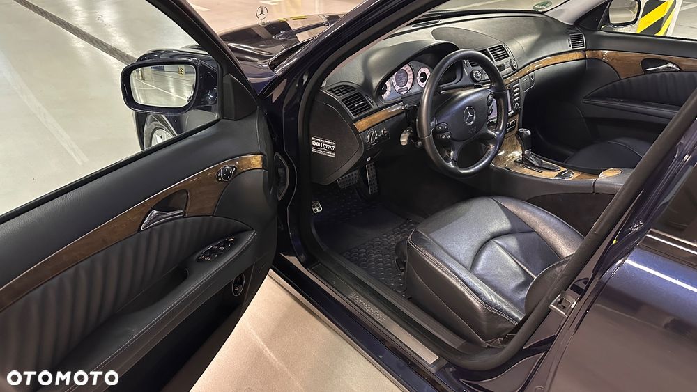 Mercedes-Benz Klasa E 320 CDI 7G-TRONIC Avantgarde - 29