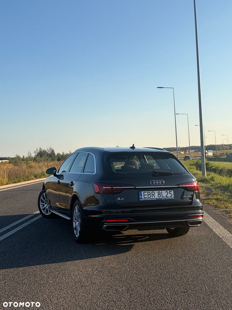 Audi A4 Avant 2021 photo 3