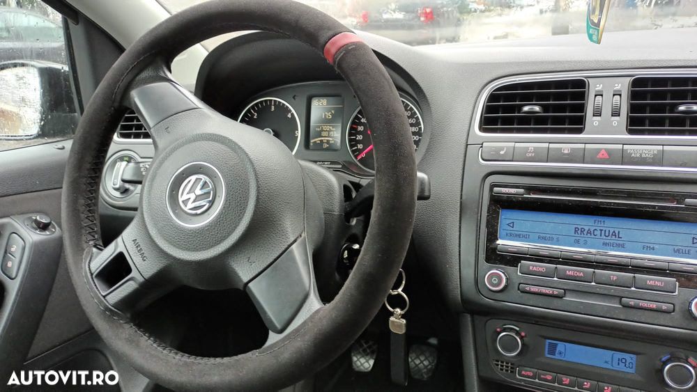 Volkswagen Polo 1.6 TDI Trendline - 15