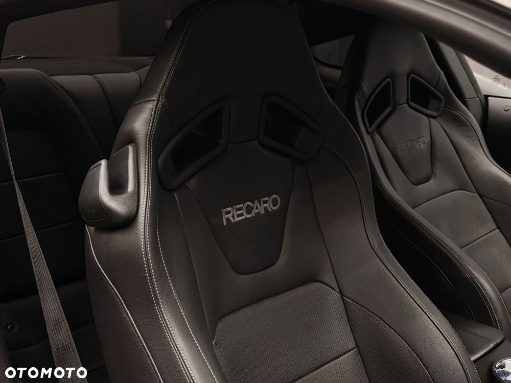 Ford Mustang - 15