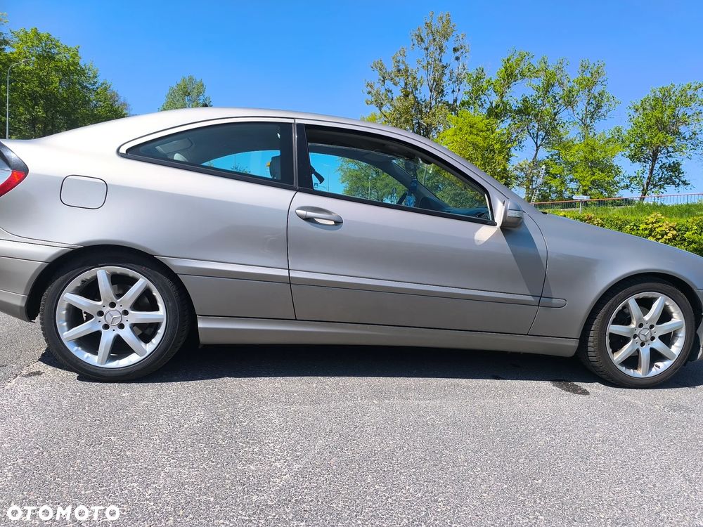 Mercedes-Benz Klasa C - 4