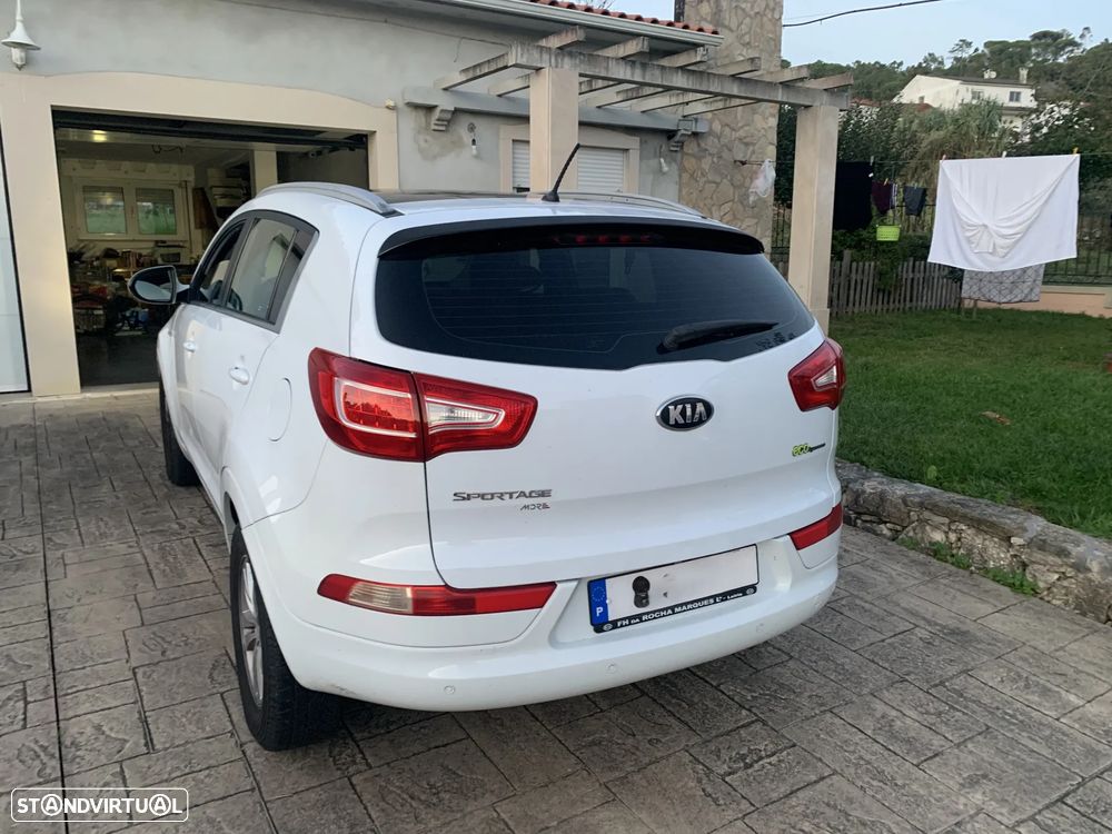 Kia Sportage 1.7 CRDi ISG More Edition - 7