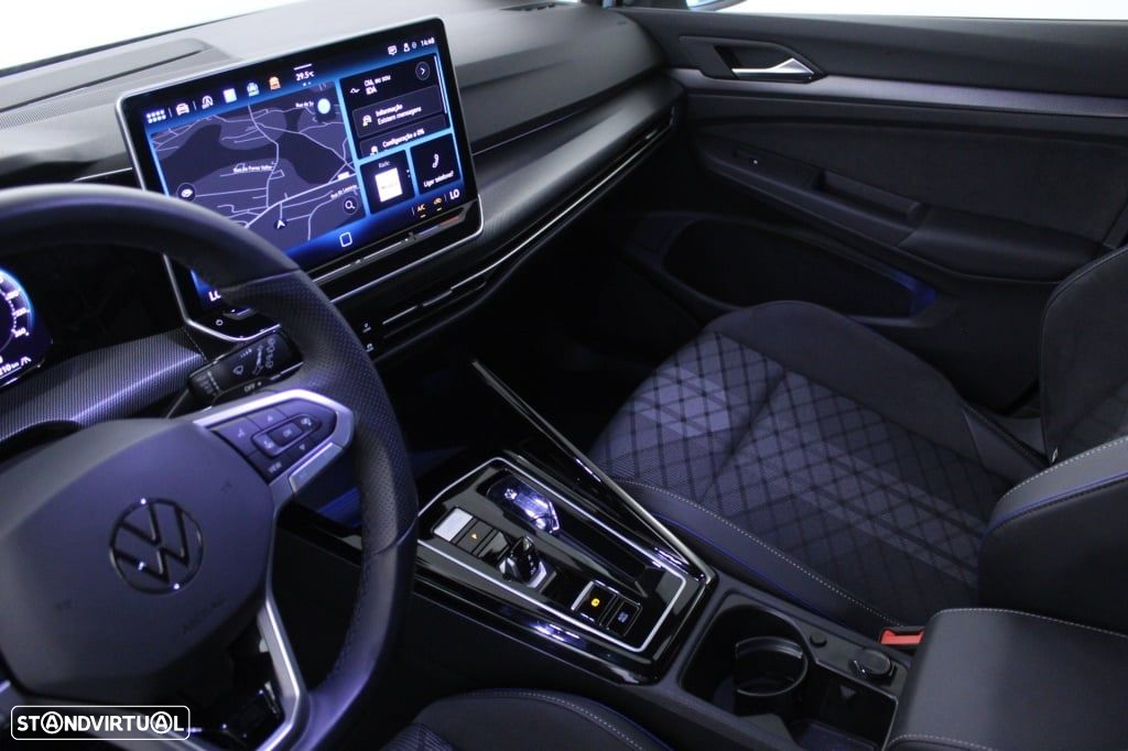 VW Golf Variant 1.5 eTSI R-Line DSG - 31