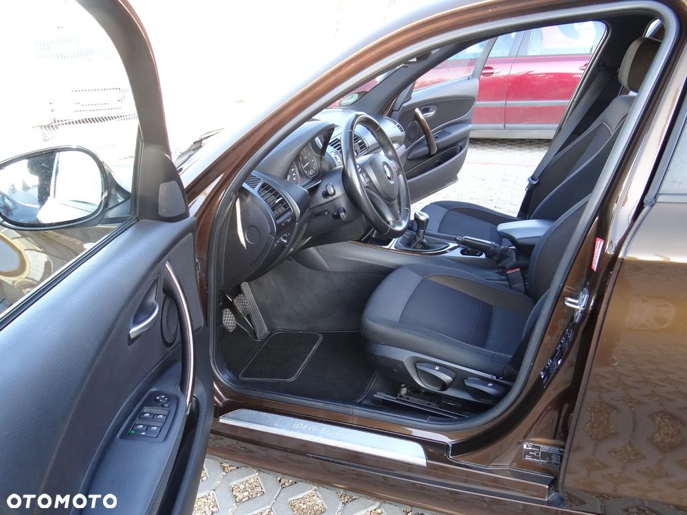 BMW Seria 1 116i Edition Sport - 18