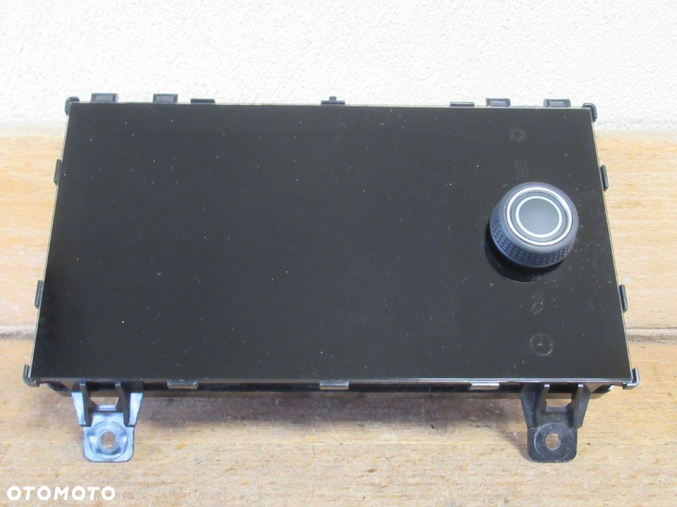 WYŚWIETLACZ PANEL STEROWANIA NAWIEWU KLIMATYZACJI VW T6 CALIFORNIA - 2