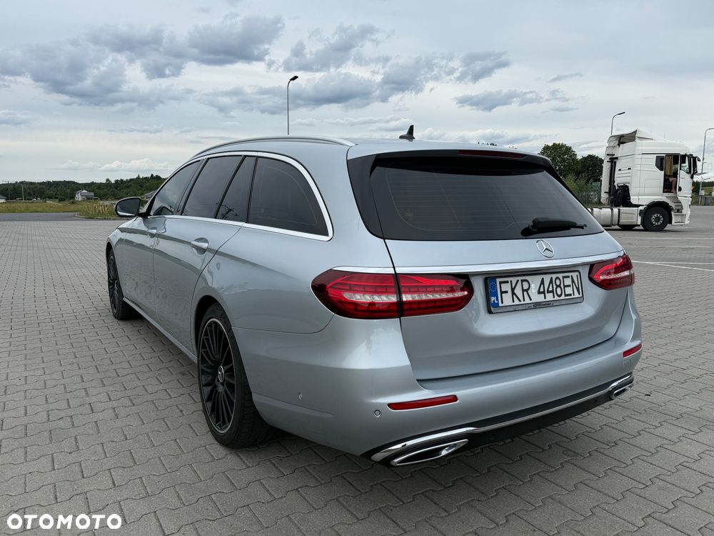 Mercedes-Benz Klasa E 220 d Avantgarde - 6