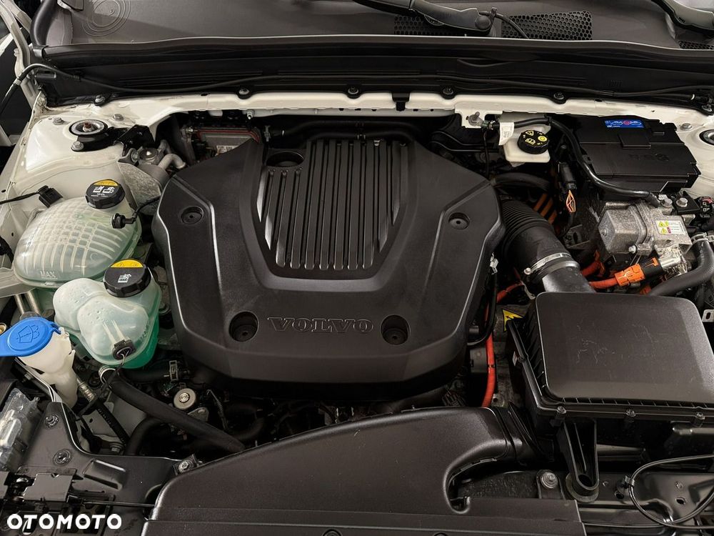 Volvo XC 40 - 35