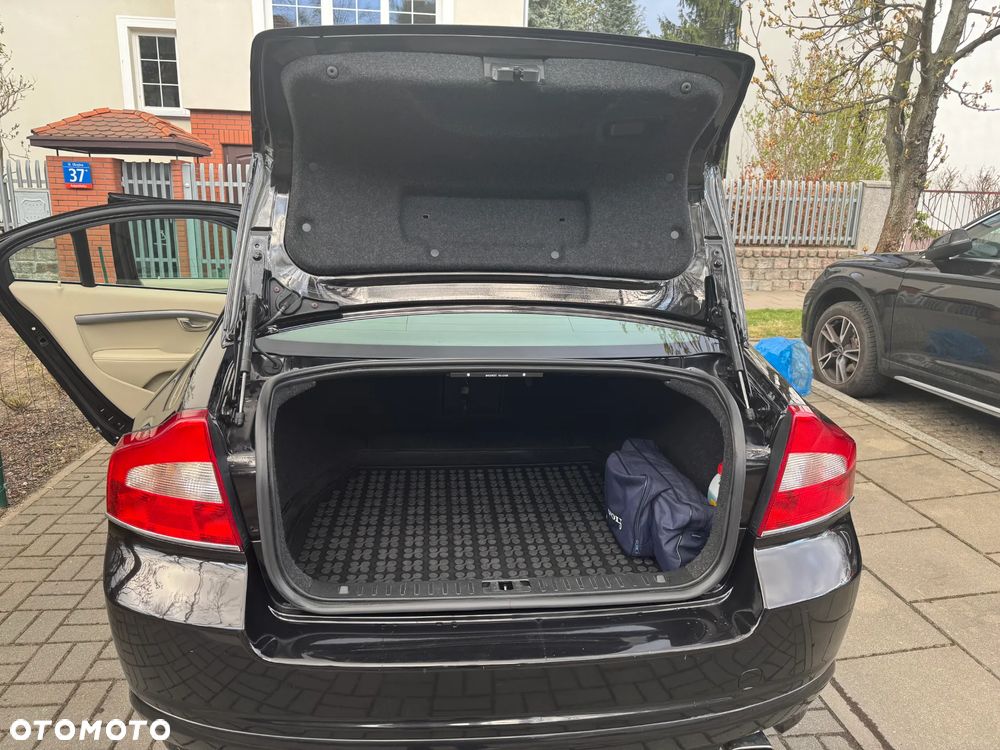 Volvo S80 D5 Momentum - 13