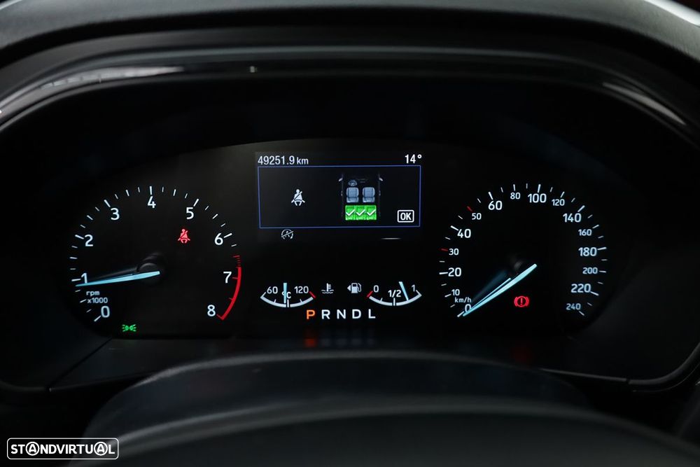 Ford Focus SW - 16