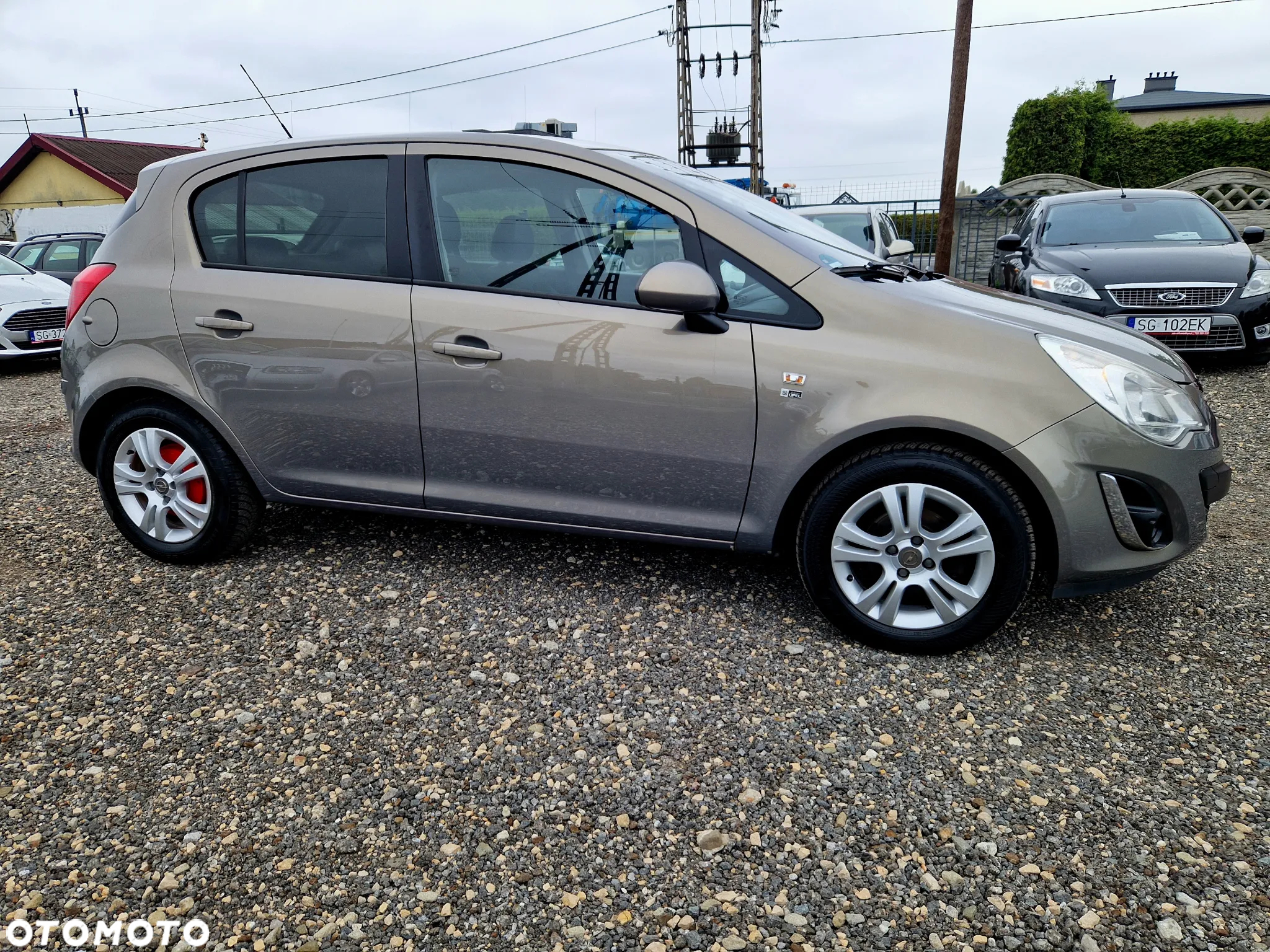 Opel Corsa 1.4 16V Innovation - 4