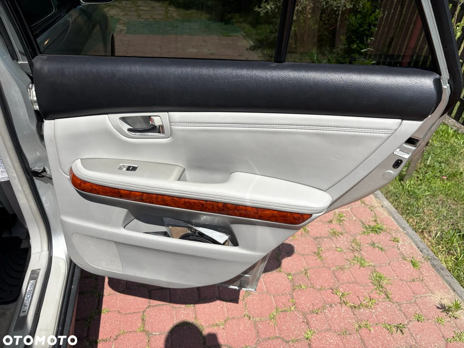 Lexus RX 330 - 16