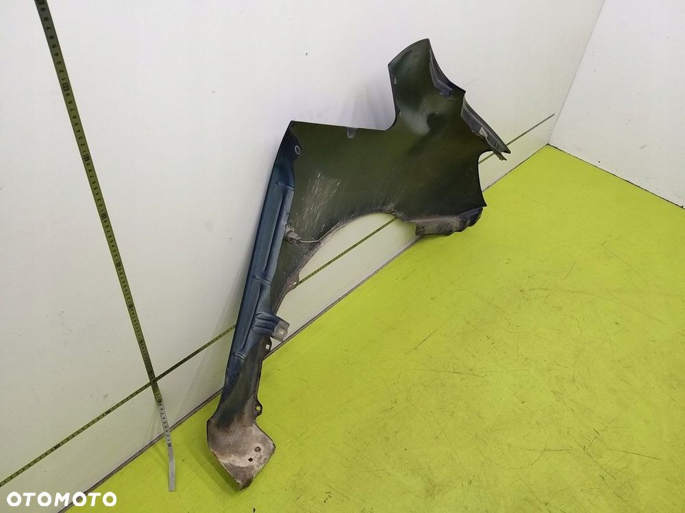 Błotnik przedni lewy Toyota Corolla Verso I 2001-2004 8P4 - 8