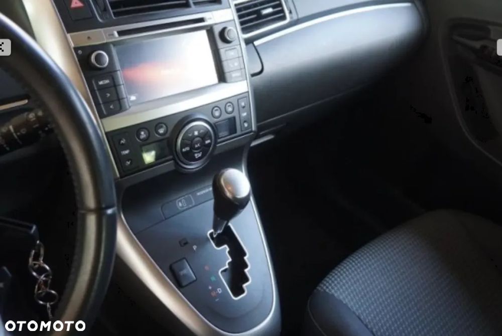 Toyota Verso 1.8 Multidrive Edition - 5