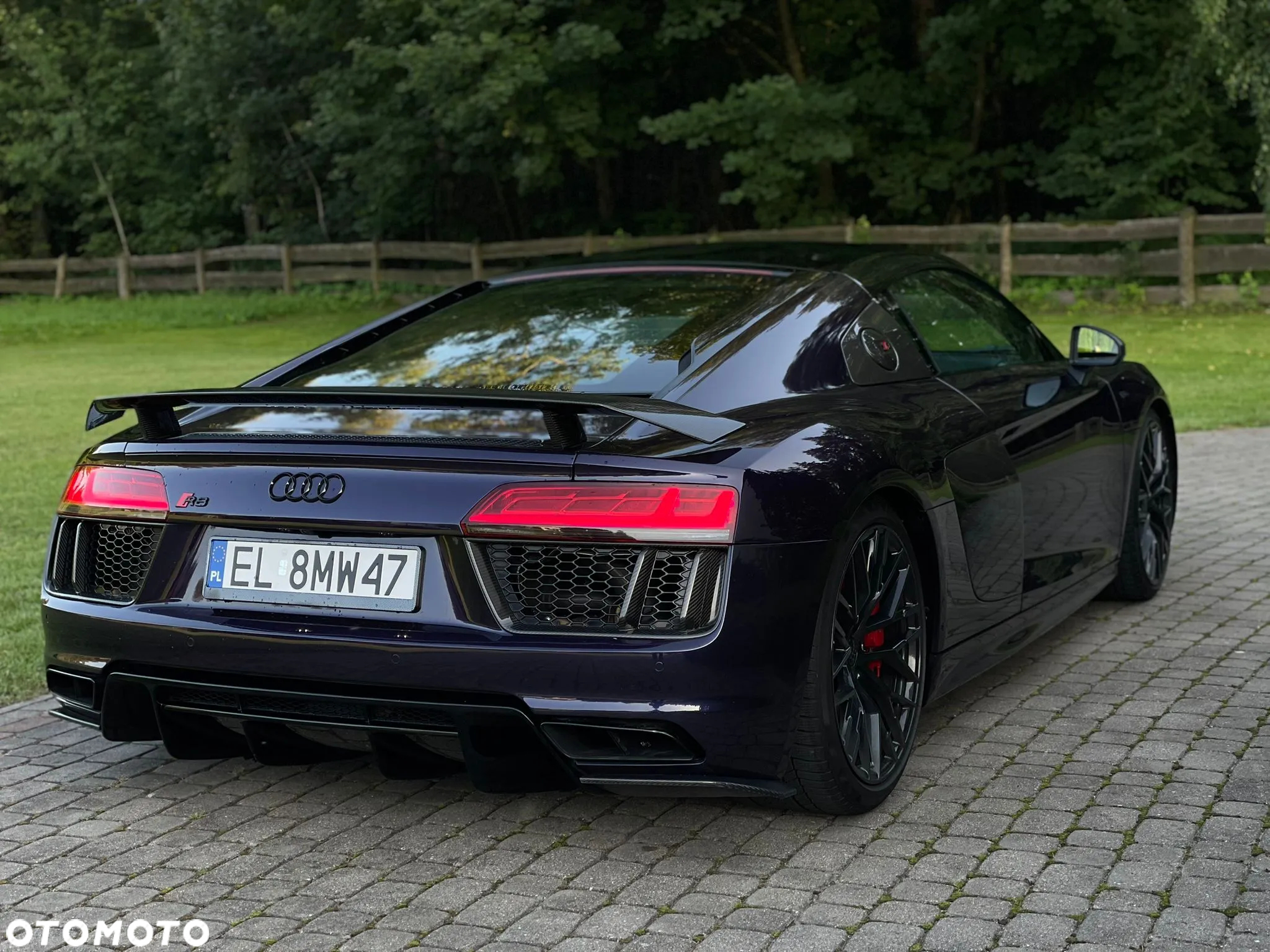Audi R8 Coupé V10 plus 5.2 FSI quattro S tronic - 7