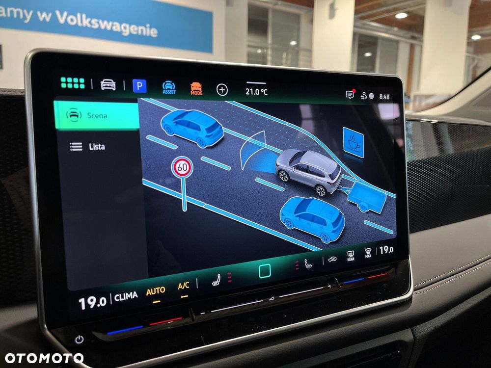 Volkswagen Tiguan - 23