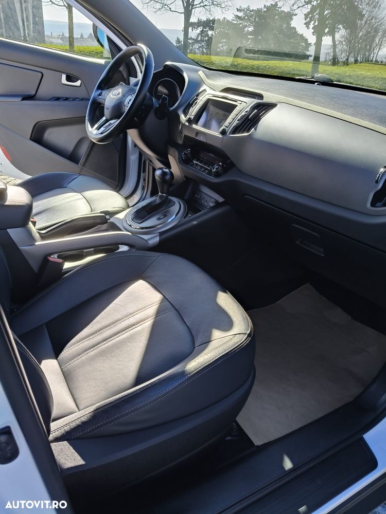 Kia Sportage 2.0 CRDI 184 AWD Aut. Spirit - 11