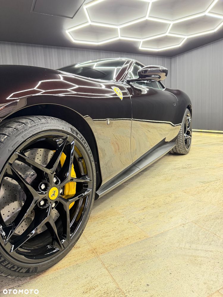 Ferrari Roma Spider - 5