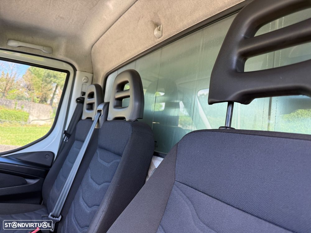 Iveco DAILY 35/180 - 23