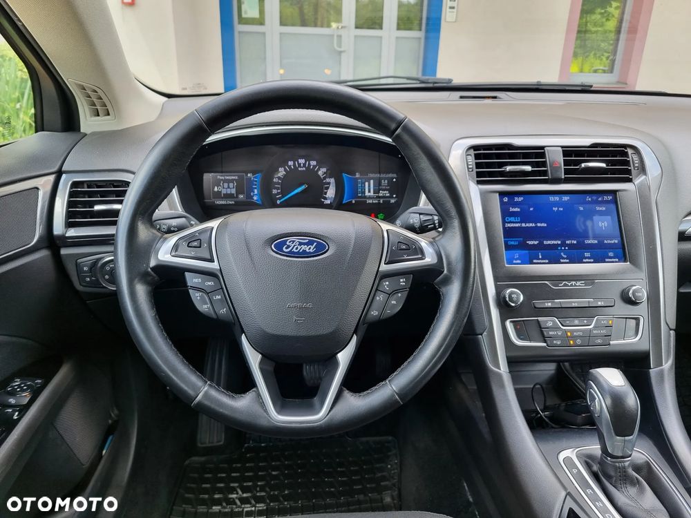 Ford Mondeo 2.0 Hybrid Trend - 14