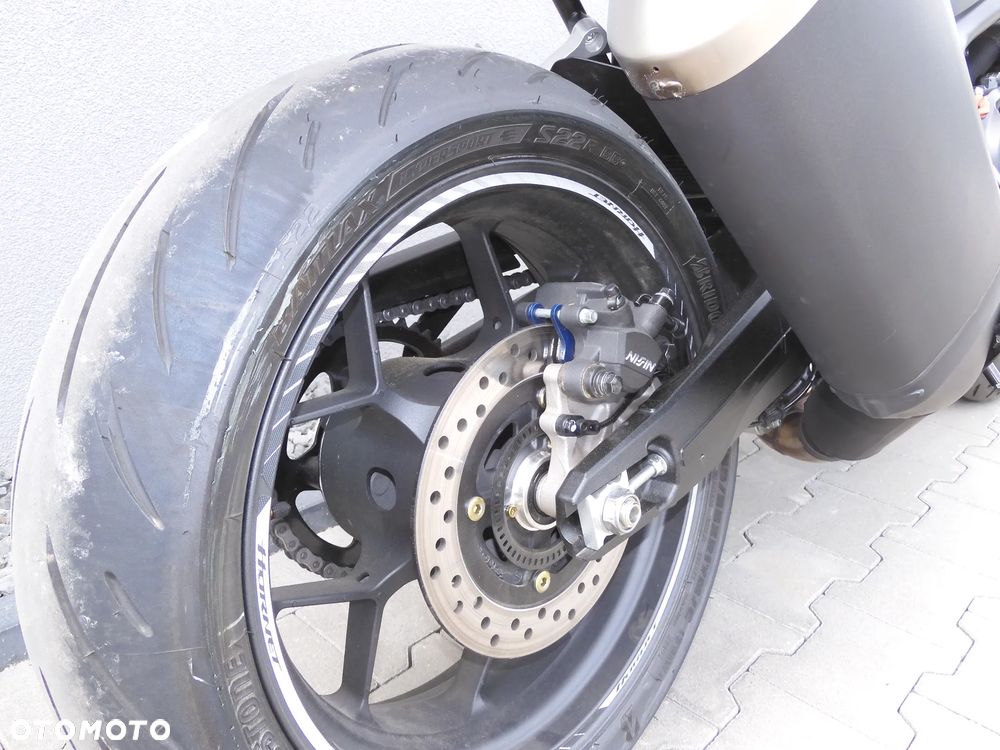 Honda Hornet - 14