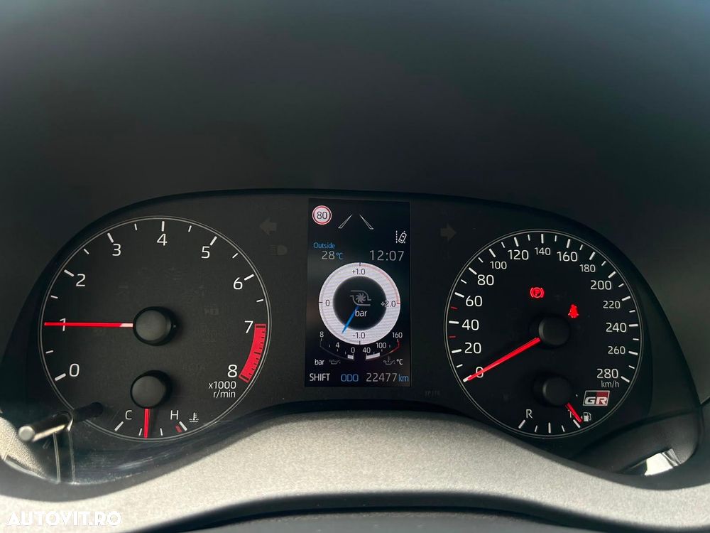 Toyota Yaris - 14