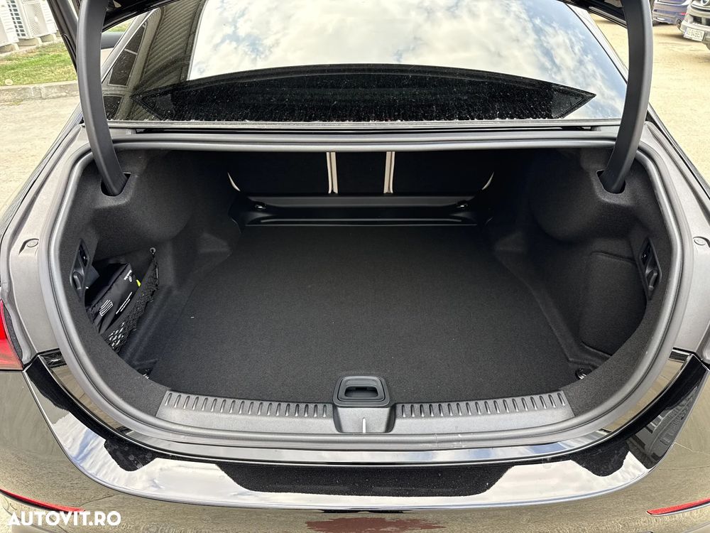Mercedes-Benz E 450 4MATIC 9G-TRONIC - 18