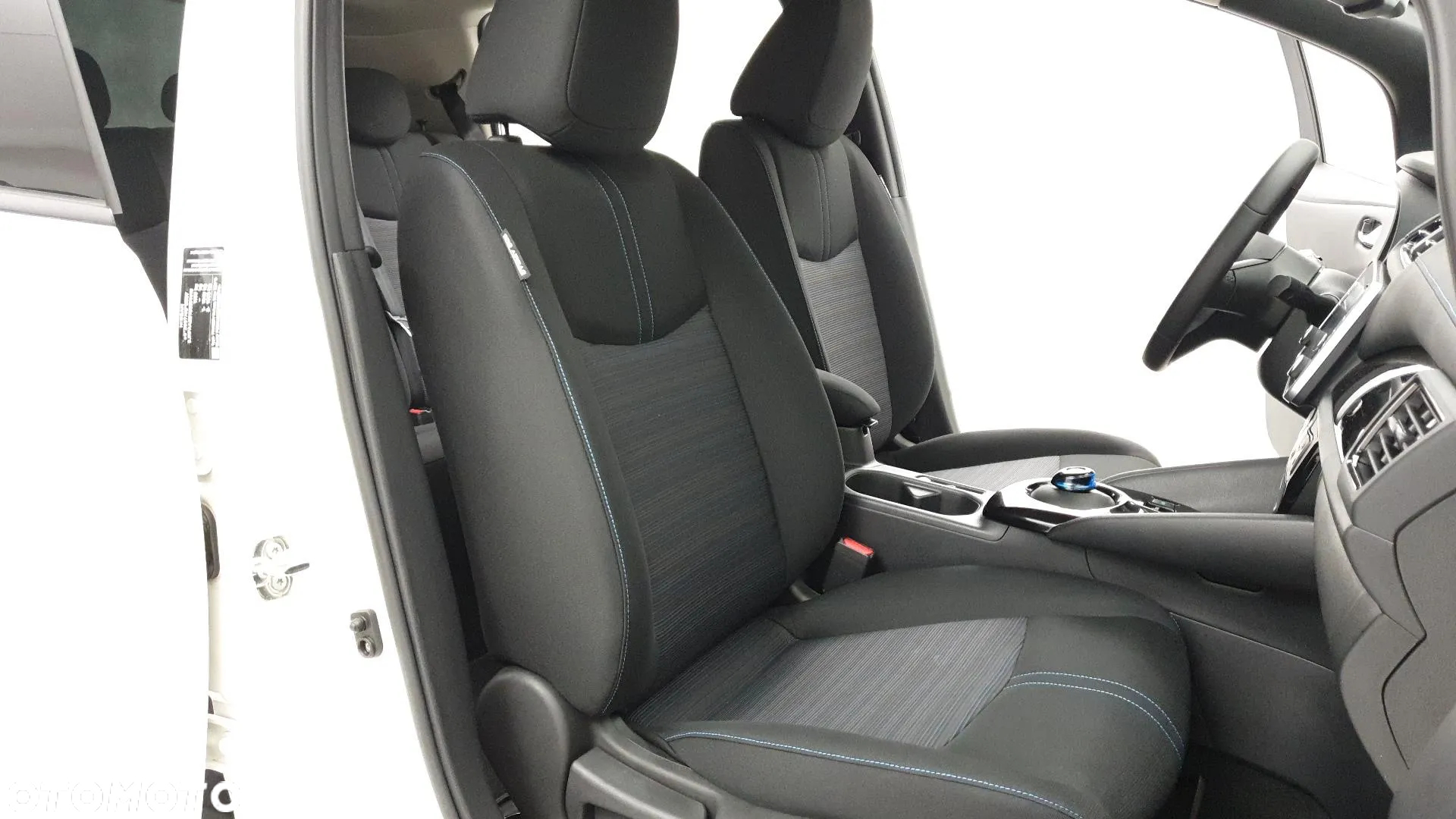 Nissan Leaf 40kWh N-Connecta - 20