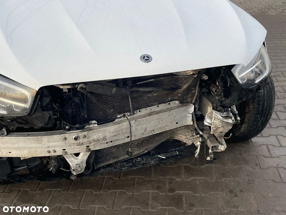 Mercedes-Benz GLC 220 d 4Matic 9G-TRONIC Exclusive - 9