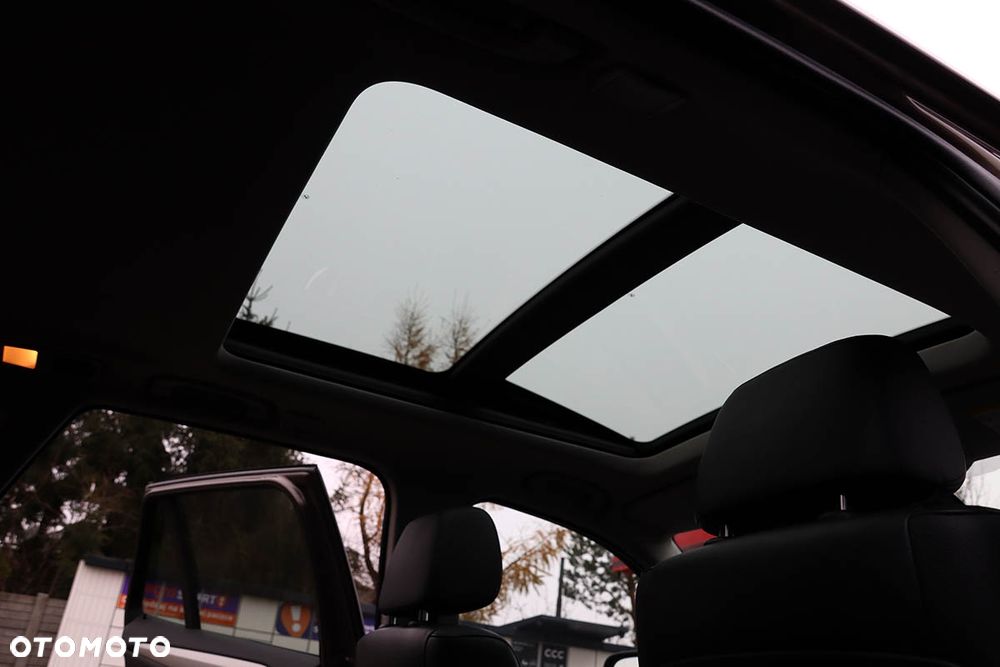 BMW X1 xDrive20d - 31