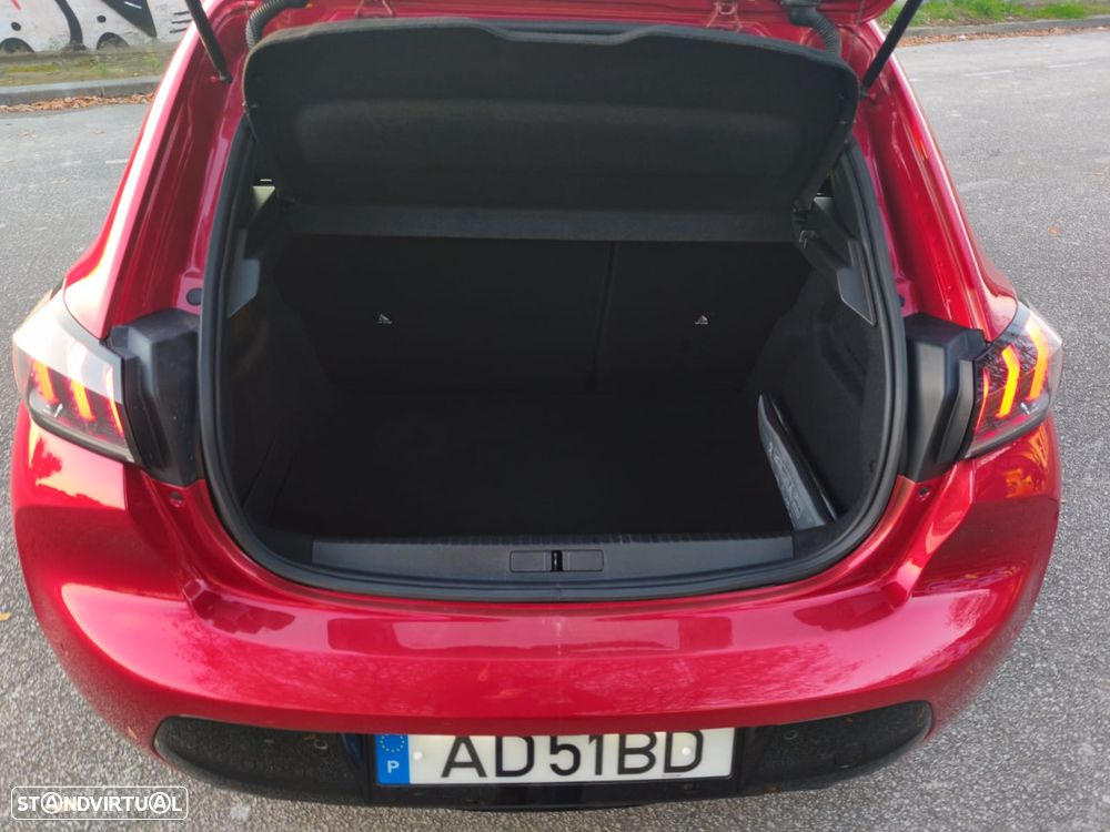 Peugeot 208 1.2 PureTech Allure EAT8 - 21