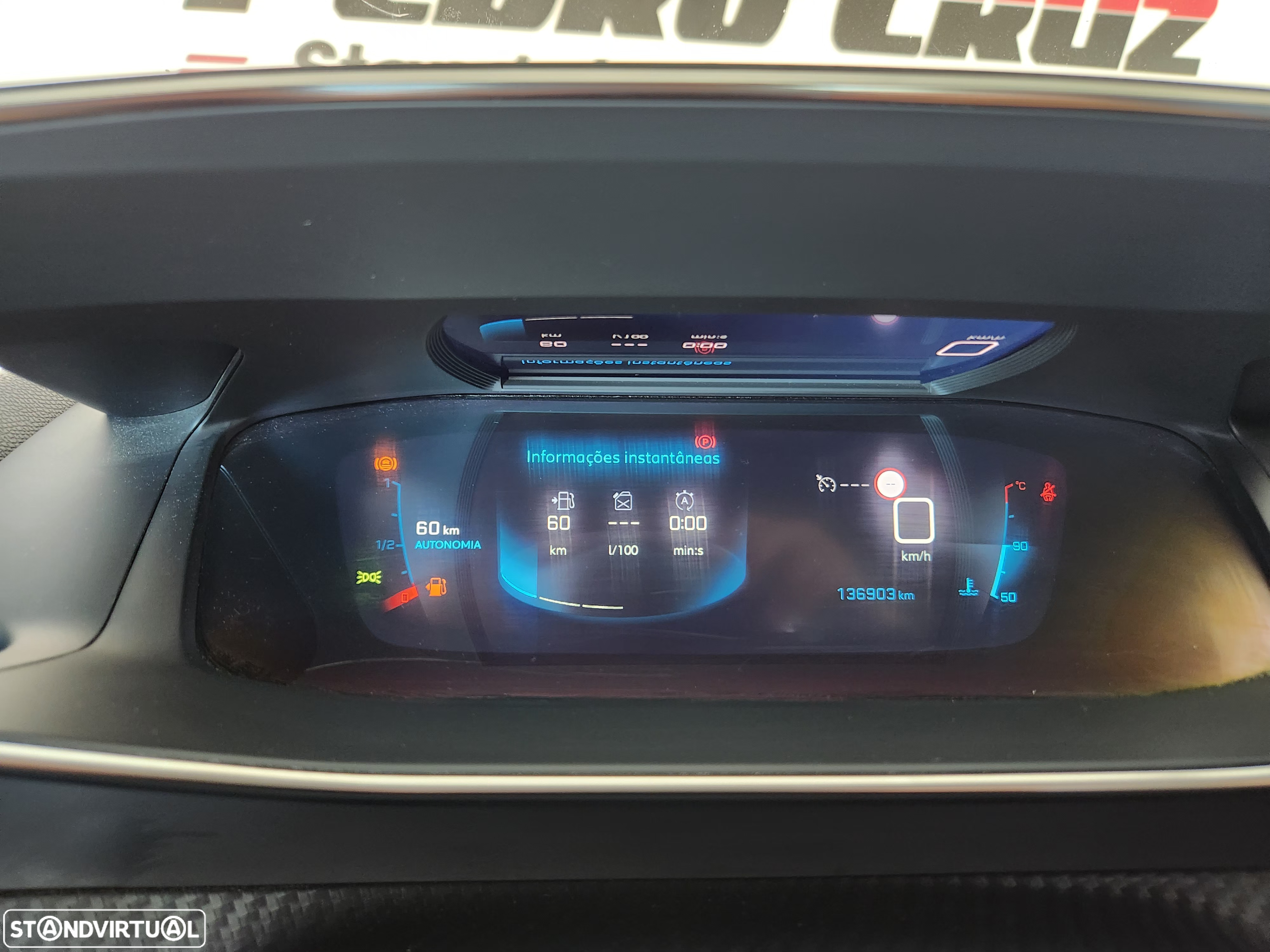 Peugeot 2008 1.5 BlueHDi Allure - 34