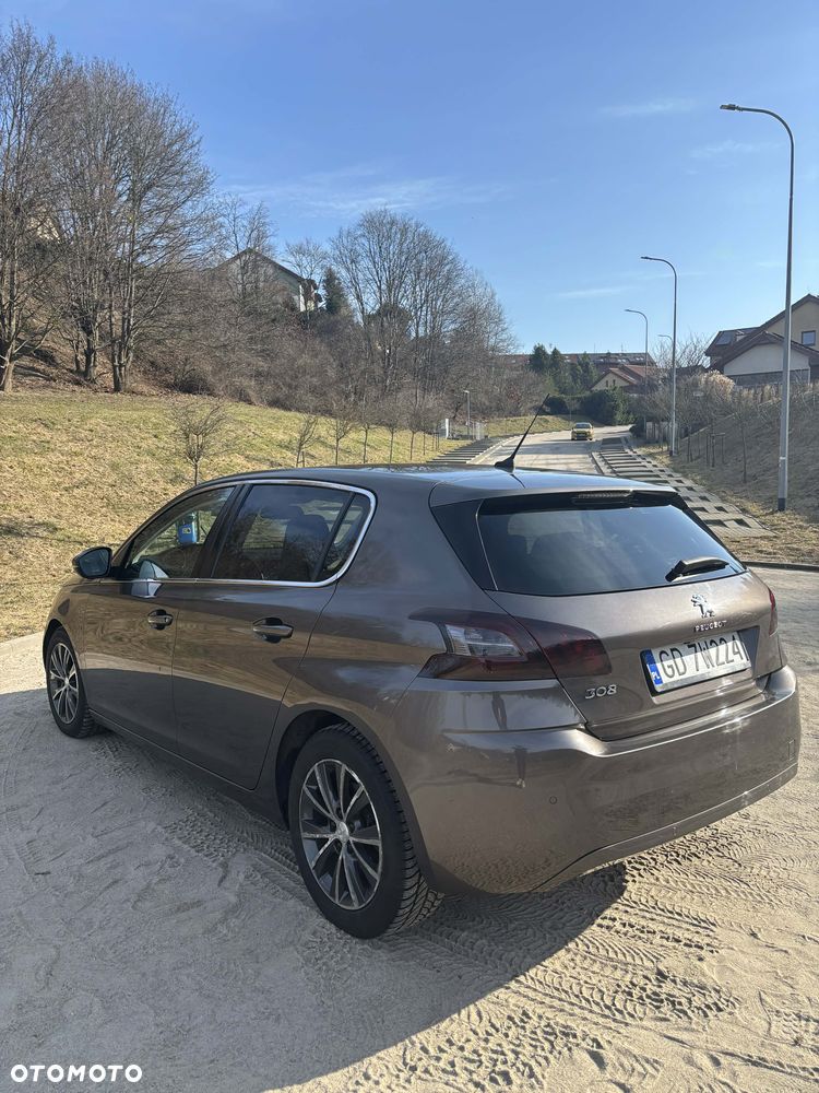 Peugeot 308 - 6
