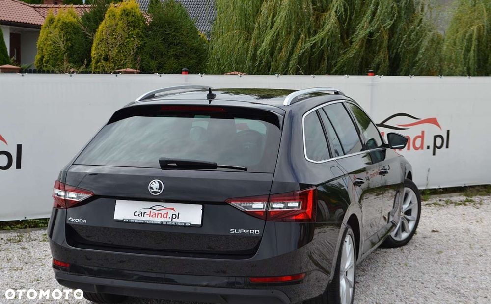 Skoda Superb Combi 2.0 TDI DSG Premium Edition - 15