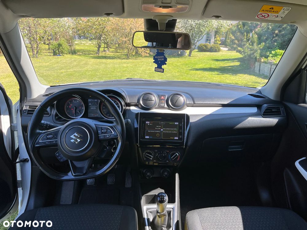 Suzuki Swift 1.2 Dualjet SHVS Elegance - 3