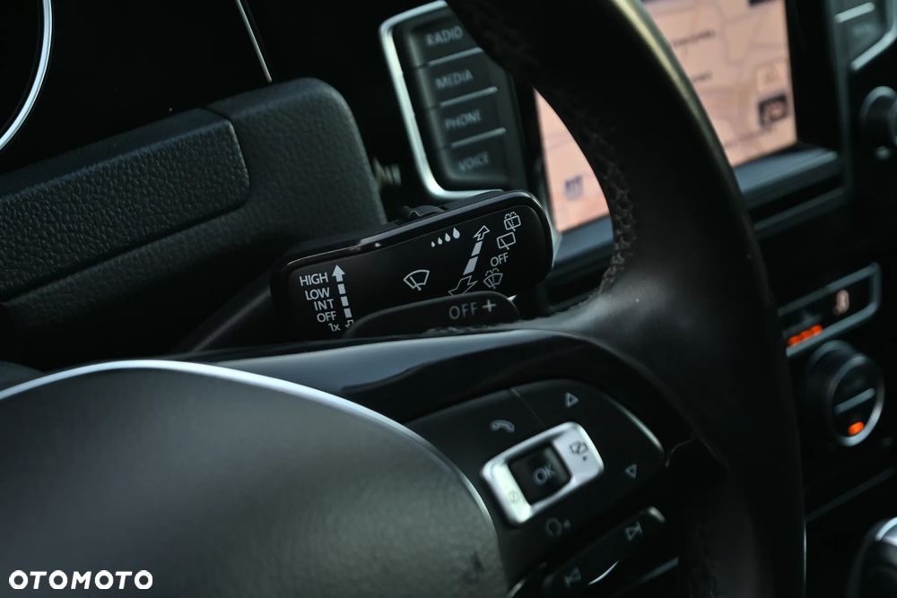 Volkswagen Golf 2.0 TDI BMT Highline DSG - 20