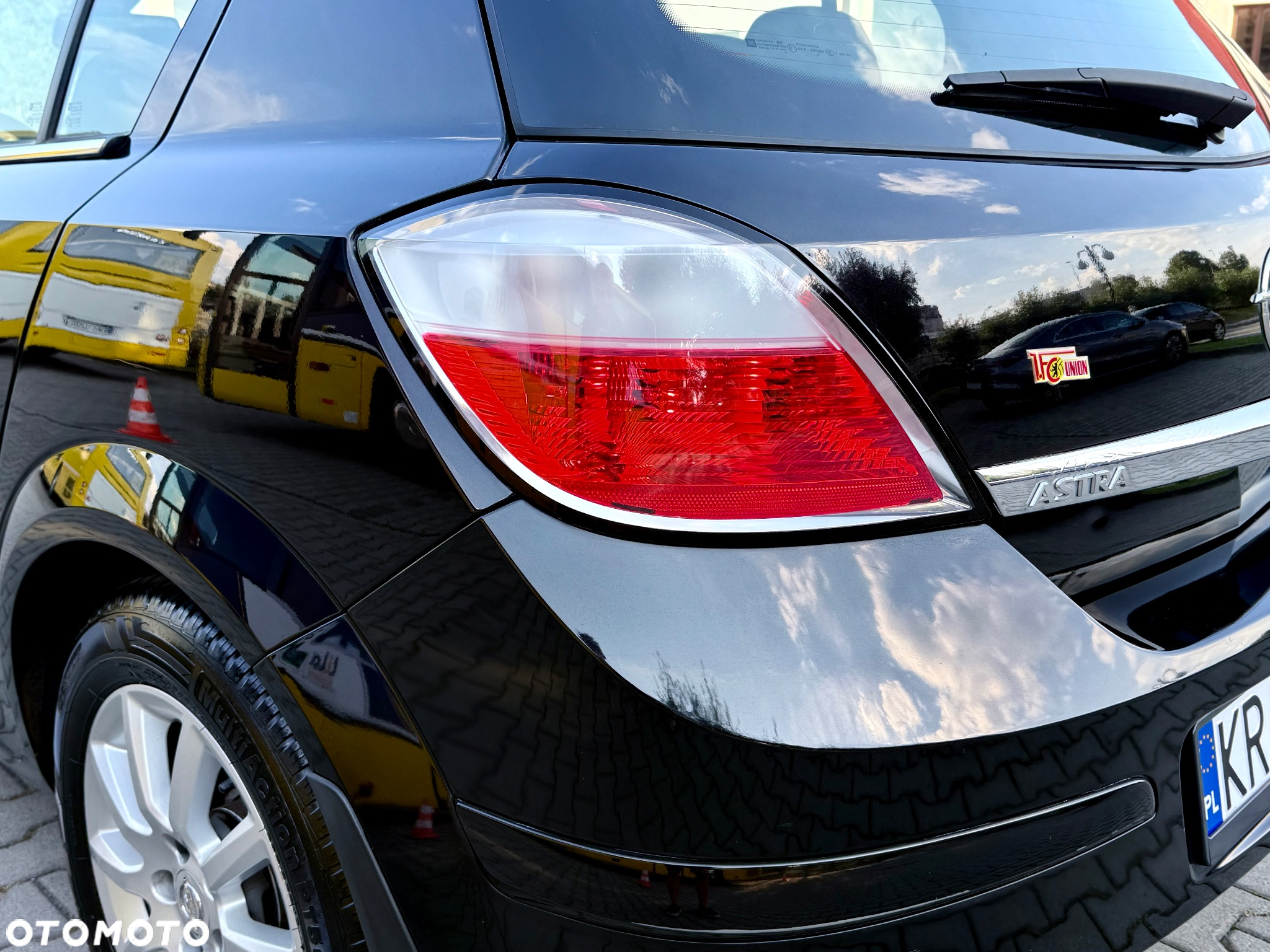 Opel Astra II 1.8 Elegance - 24