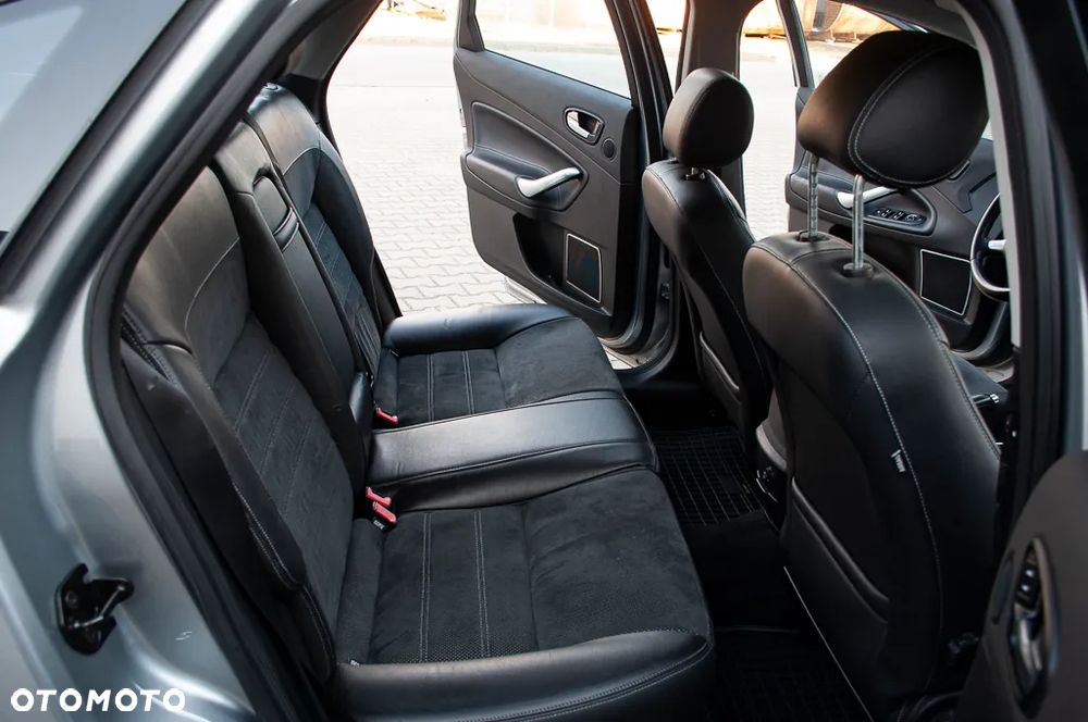 Ford Mondeo 2.0 TDCi Viva Titanium - 24