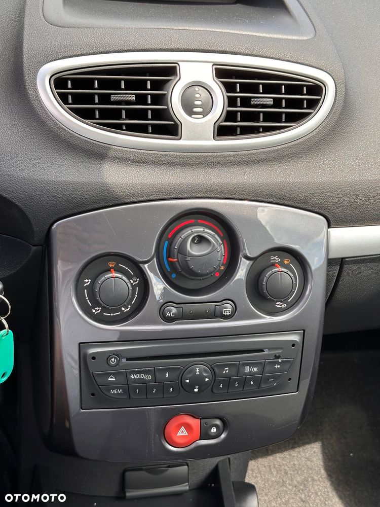 Renault Clio 1.5 dCi Luxe Dynamique - 22