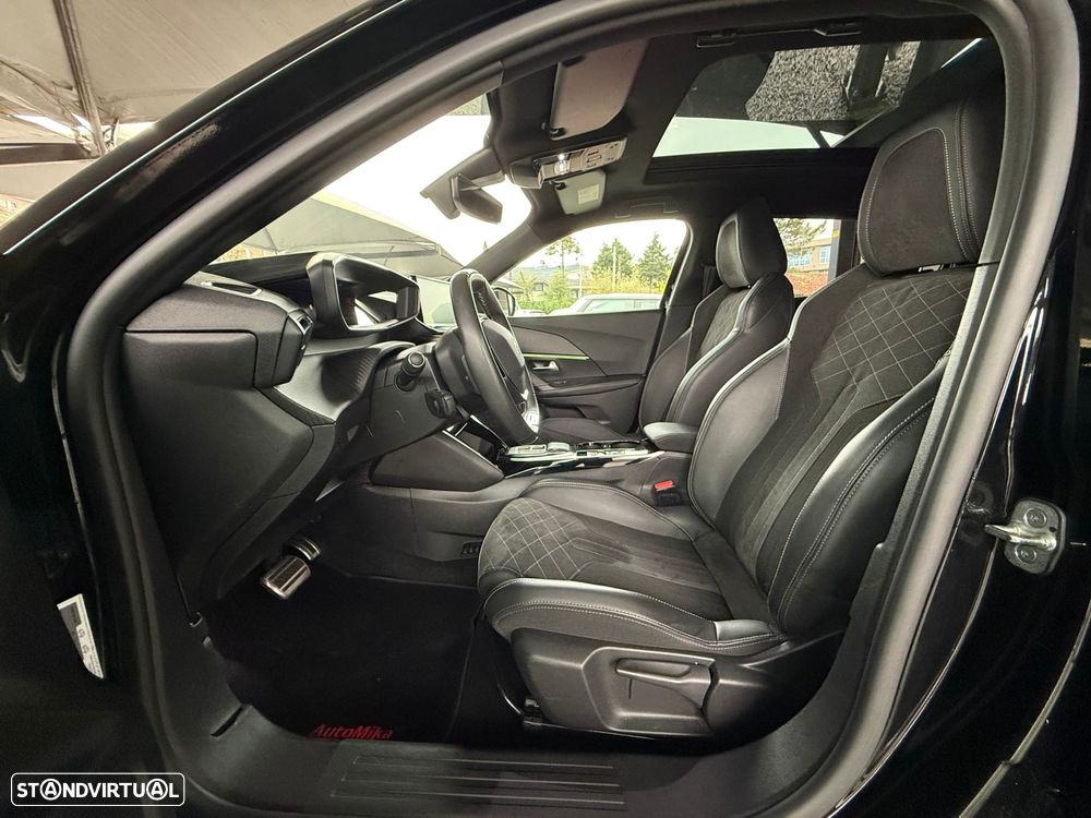 Peugeot e-2008 50 kWh GT Pack - 5