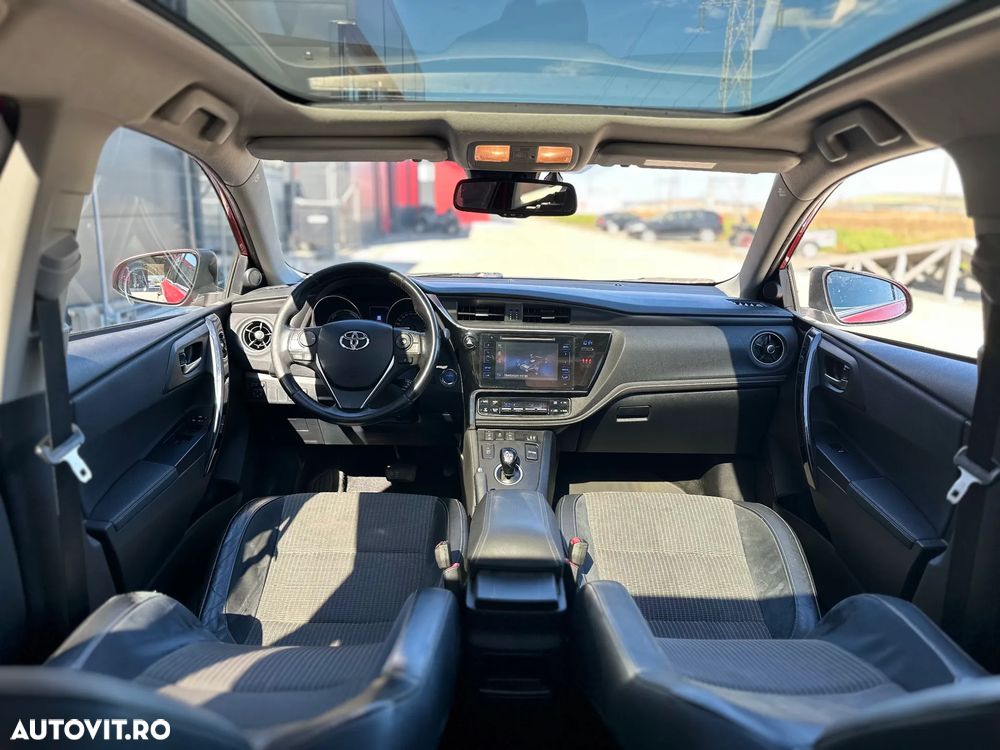 Toyota Auris 1.8 L VVT-i Sol+ - 15